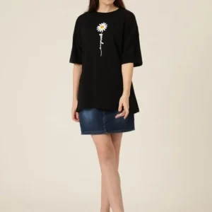 Kadın Papatya Baskılı T-Shirt Kısa Kol Bisiklet Yaka Oversize Tişört - Siyah