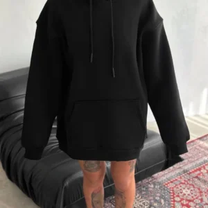 Kadın Kapüşonlu Kanguru Cepli 3 İplik Pamuklu Oversize Hoodie Sweatshirt - Siyah
