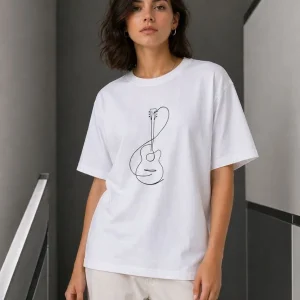 Kadın Minimal Gitar Baskılı Tişört T-Shirt Yazlık Kısa Kol Bisiklet Yaka T-Shirt  - Beyaz
