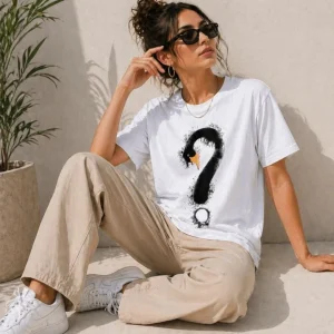 Kadın Kuğu Figürlü Soru İşareti Baskılı Tişört Kısa Kol T-Shirt - Beyaz